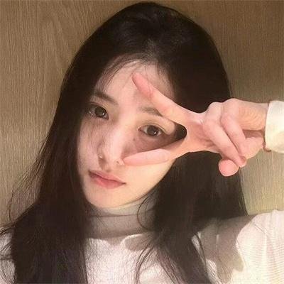 晓看南山暮看云
